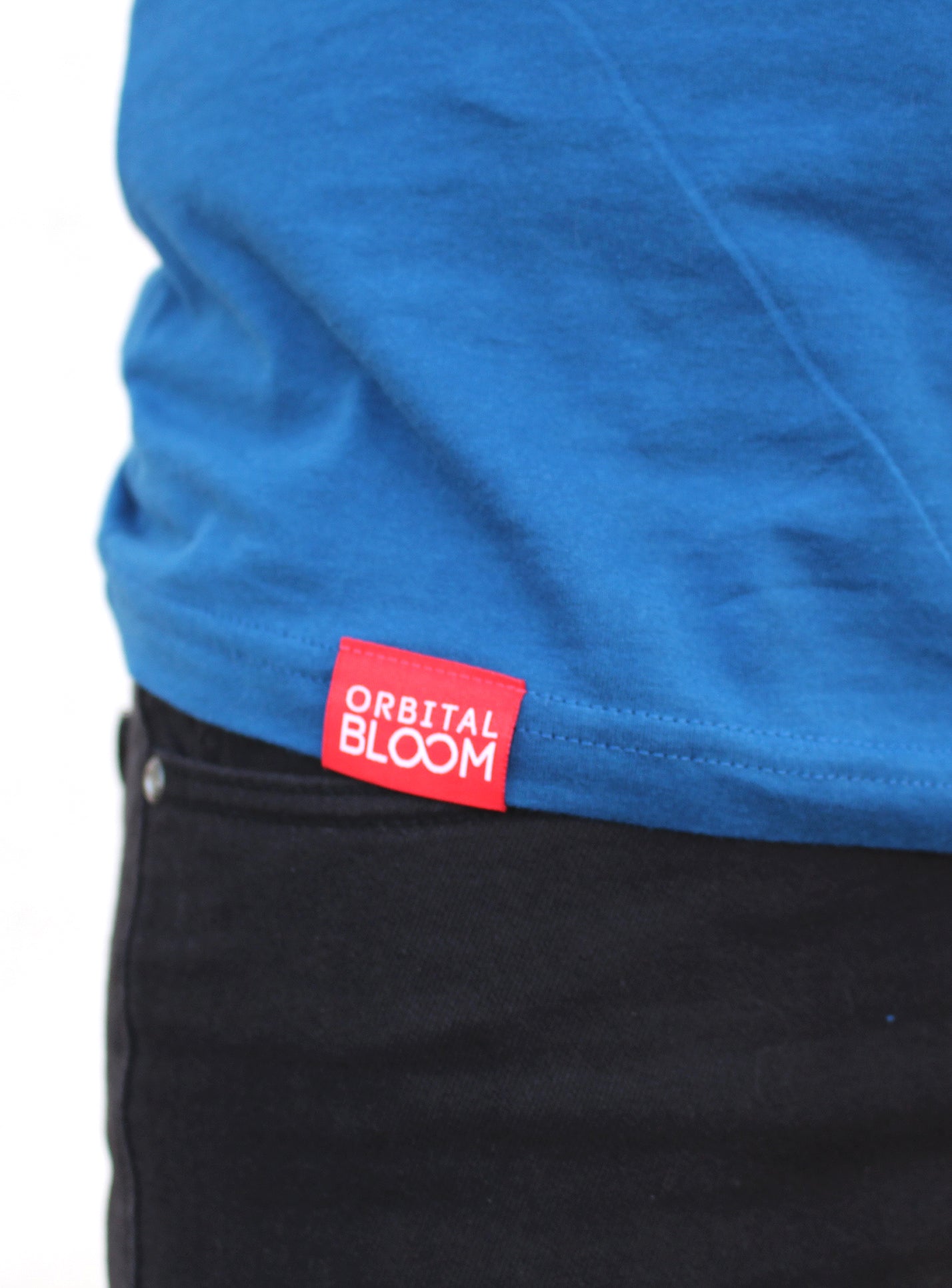 SODA - polar bear orbital bloom long sleeve shirt tag
